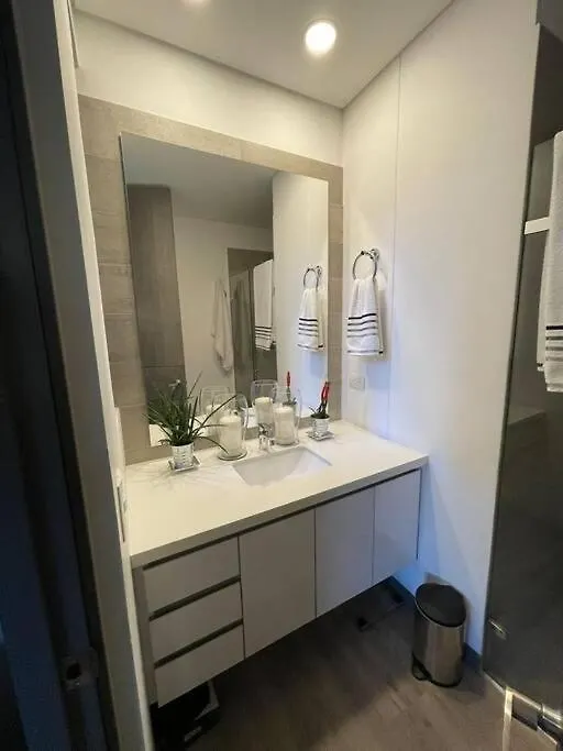 Apartment Class Suites Nirvana Medellin