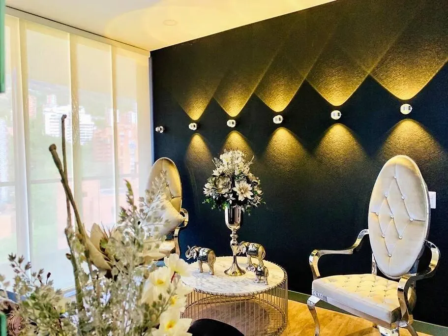 Class Suites Nirvana Medellin 0*,  Colombia