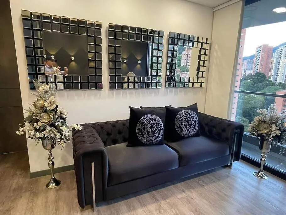 Apartamento Class Suites Nirvana Medellín